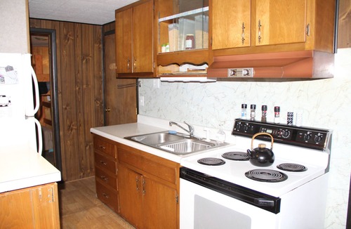 Huntingdon Cottage | Andrus Cottage located 3/10s of a mile from a beautiful cove on Raystown Lake.