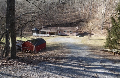 Huntingdon Cottage | Andrus Cottage located 3/10s of a mile from a beautiful cove on Raystown Lake.