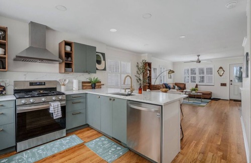 Grandview Heights Condo | Ashland Aerie - 2BR|2BA|3-Story Grandview Condo