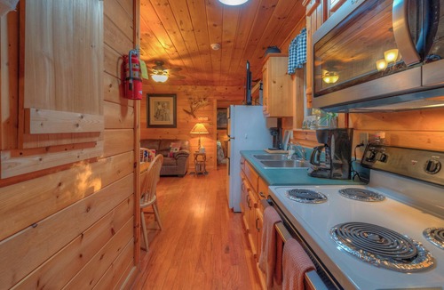 Murphy Cabin | ☆Augst Week Day Openings☆
