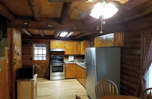 Mountain Home Cabin | Authentic Log Cabin in the Southern Ozark Mountains with hot tub