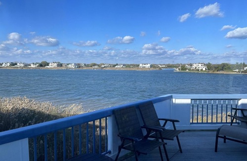Town of Southampton Condo | Available due to last minute cancellation. Beautiful Dune Road Condo.