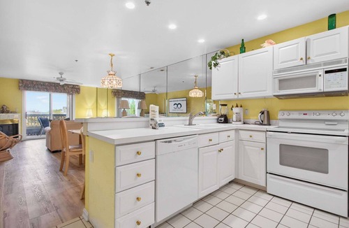 Heron Harbour Isle Condo | Bay Watch 1 203A, Outdoor Pool, Beautiful Condo