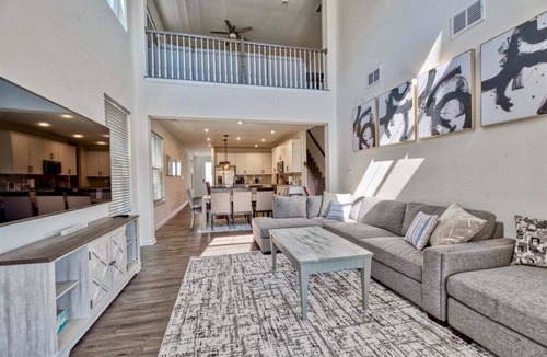 St. Martin House | Bayside * 4BR Luxury Townhouse