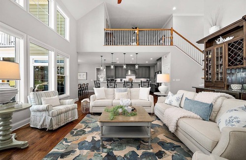 Bayside House | Bayside New Listing Located on 14th Fairway