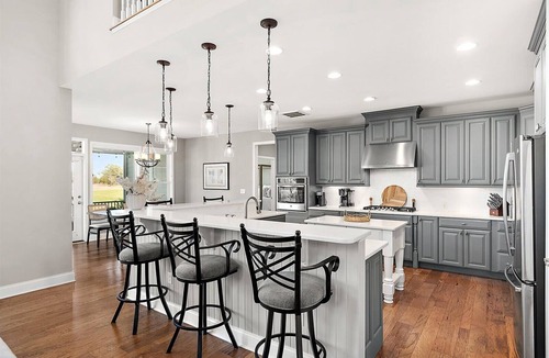 Bayside House | Bayside New Listing Located on 14th Fairway