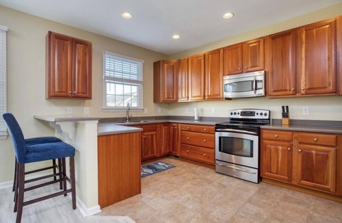 Sun Ridge House | Bayside Resort 3-Story 4BR Townhome