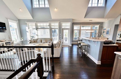 Bayside House | Bayside Resort * 4BR Luxury Resort Home