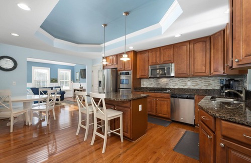The Commons Villa | Bayside Resort - 5 Bdrm/3.5 Bath w Backyard Pond - Pools Kayaks Beach Golf