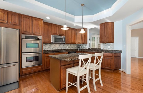 The Commons Villa | Bayside Resort - 5 Bdrm/3.5 Bath w Backyard Pond - Pools Kayaks Beach Golf