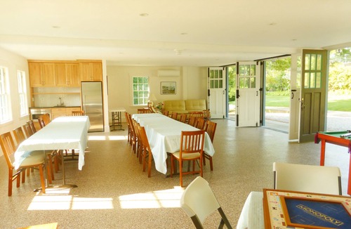 Bridgton House | Beach, 10 bedrooms, 20 lovely acres, large gathering spaces, fun activities