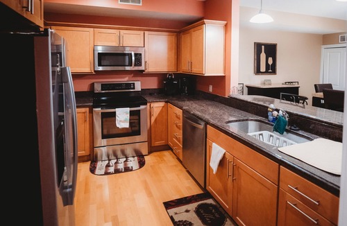 Geneva-on-the-Lake Condo | BEACH LEVEL CONDO L08-2BR/2BA-Private Beach-Indoor Pool.