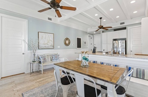 Cinnamon Shore Condo | Beautiful, 3rd-Fl, Pet-Friendly Condo@Cinnamon Shore w/Easy Amenity Access!