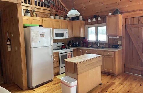 Gouldsboro Cabin | Beautiful 4-bedroom cabin in Gouldsboro for a getaway overlooking Jones Pond