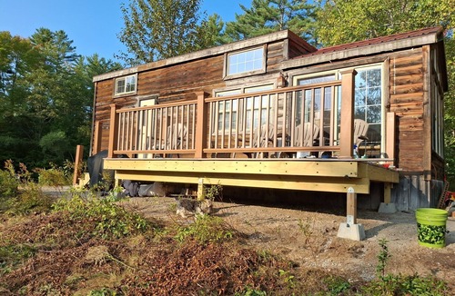 Lovell House | Beautiful Cabin Next To Hiking and Snowmobile Trails And Forest Reserve