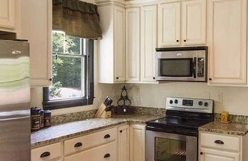 Reynolds Landing Cottage | Beautiful Cottage at Reynolds