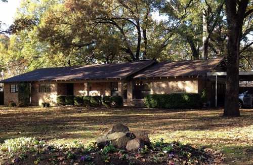 Texarkana House | Beautiful Home 1600sf 2bd/1ba Quiet Neighborhood Close to Dining/Entertainment