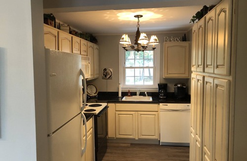 Bolton Landing House | Beautiful Home in Bolton Landing. Short walk to town & beach!