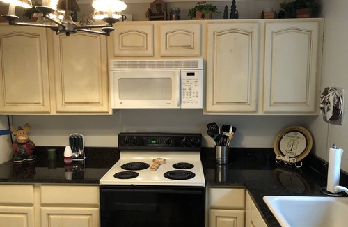 Bolton Landing House | Beautiful Home in Bolton Landing. Short walk to town & beach!