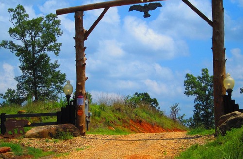 Rutherfordton Cabin | Beautiful log cabin, only minutes from the Equestrian Center