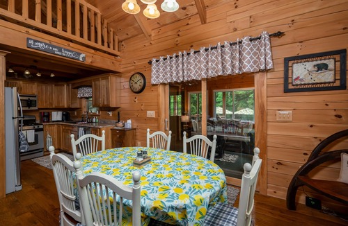 Turkey City Cabin | Beautiful Log Cabin on 17 Acres in NW Pennsylvania w/large game room.