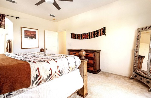 Santa Fe House | Beautiful, Luxurious, Comfortable- The perfect fit for your large group.