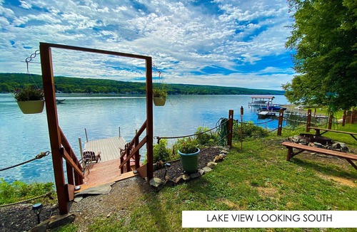 Town of Jerusalem House | Beautiful Retreat w/Amazing Views-Kayak&Canoe! Lakefront! Free WIFI