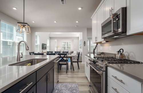 Bayside House | Beautiful Sunchase Sunset Villa a 4 bed, 3.5 bath home in amenity rich Bayside Community, pool, fitness, golf, tennis, pickleball and more!