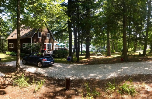 Boothbay House | Beautiful Waterfront home August rate call 978-468-0643