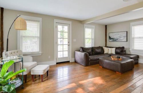 Chagrin Falls House | Bell Street by the Falls