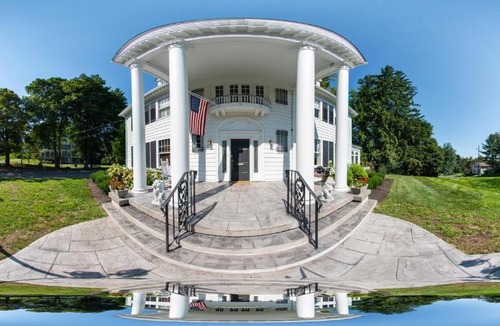 Groton Hotel | Benn Conger Inn