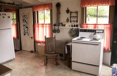 Bayville House | Best view in East Boothbay, Maine - 4 Bedroom Oceanfront Cottage