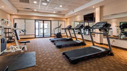 Cheektowaga Hotel | Best Western Galleria Inn & Suites