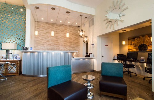 Joplin Hotel | Best Western The Oasis at Joplin