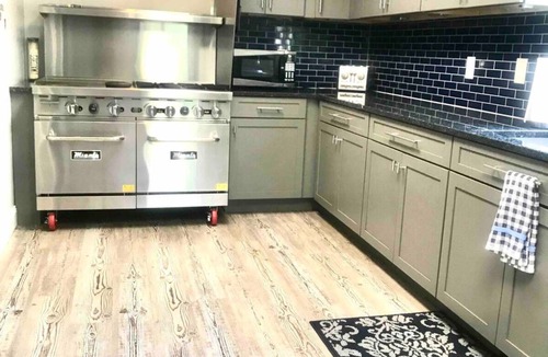 Old West Side House | Big Blue Backside, 5 bedroom upscale living across from UM Stadium & Crisler