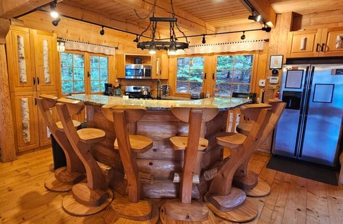 Beaver Cove Cabin | Big Moose Lodge-Waterfront*ATV Access*Private Dock*Game Room