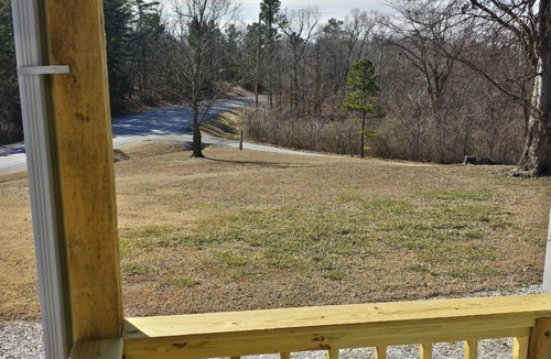 Newnata Cabin | Blanchard Caverns Cabin & 31 Acres on Scenic Hwy 14