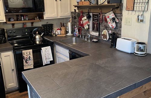 Claysburg Condo | Blue Knob Golf Course/Nordic Center Condo