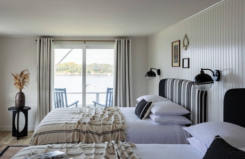 Ocean Point Hotel | Bluebird Ocean Point Inn