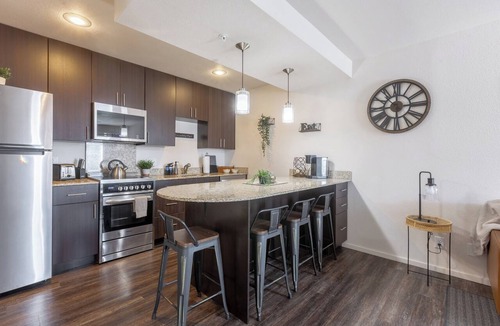 Prairie Village Apartment | Boho Chic in Overland Park Free Parking Fast Wifi Dedicated Workspace