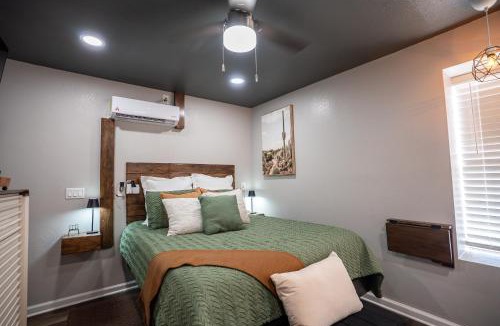 Ferris Apartment | BOHO-MOD STUDIO APARTMENTs