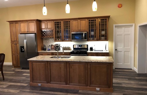 Ellicottville House | Brand New Build in Ellicottville's village! The Gorgeous Chardonnay Chalet
