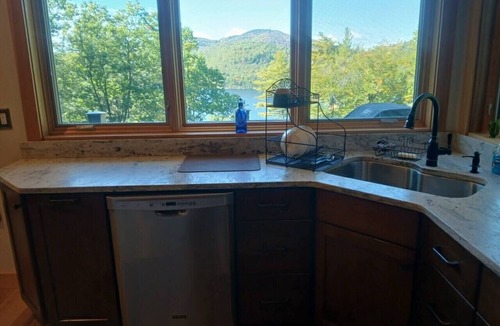 Greenwood House | Breath Taking Mountain Views and South Pond