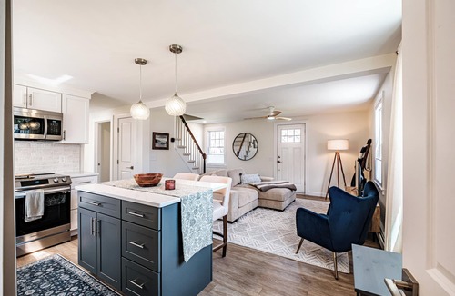 South Portland House | Bright and Cozy, 1 BR/1 BA Retreat in South Portland