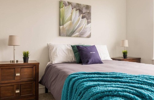 Cityplace Apartment | Bright + Spacious | Parking @ West Village 2BR