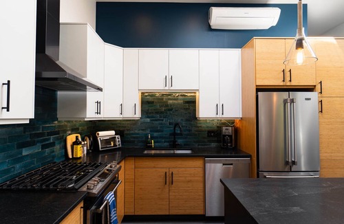 Nelson Apartment | Broken Hills Designer Flat on Baker St.