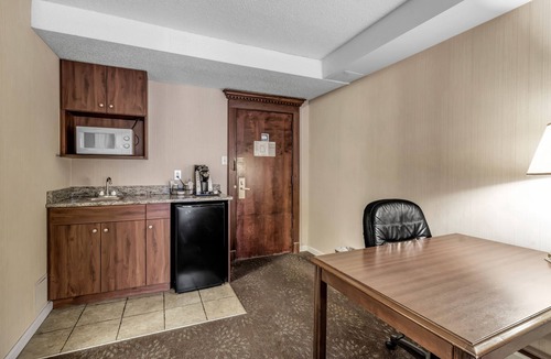 Cheektowaga Hotel | Buffalo Airport Hotel