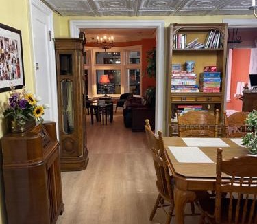 Allentown House | Buffalo Guesthouse