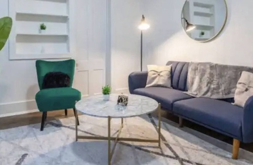 Front Park House | Buffalo - Prospect 4