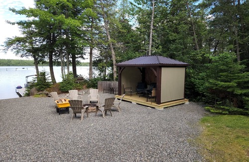 North Penobscot Cabin | bunk house on a pristine lake 25 min from Mt katahdin awesome 4 wheeling